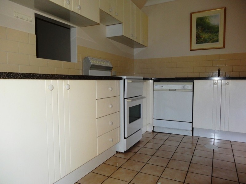 2/68 Springwood Road, Rochedale South QLD 4123