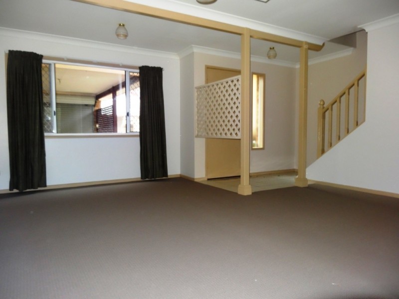 2/68 Springwood Road, Rochedale South QLD 4123
