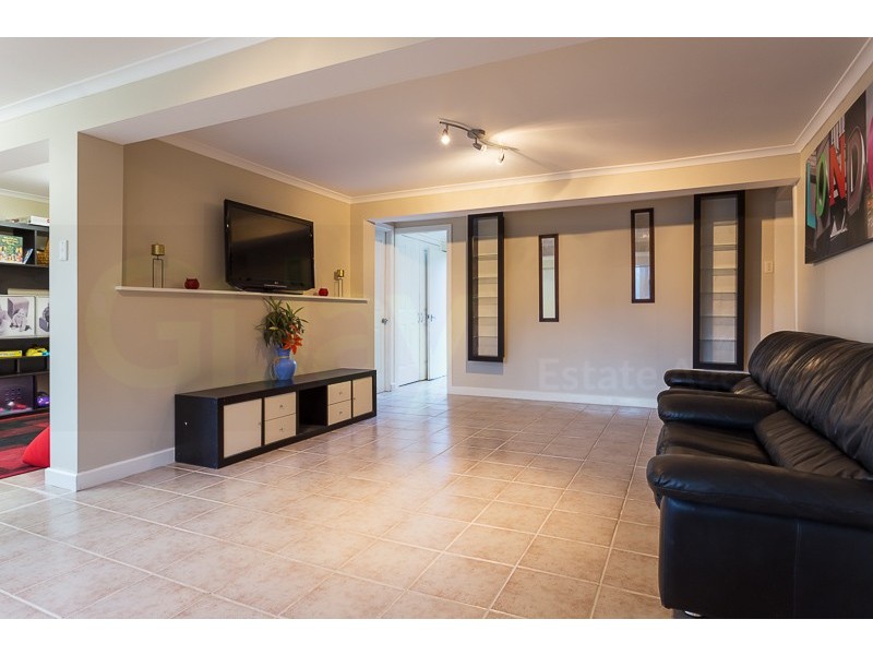 54 Luprena Street, Mansfield QLD 4122