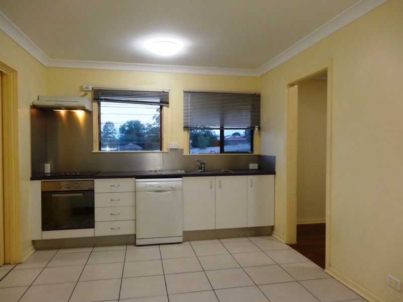 40 Amoria Street, Mansfield QLD 4122