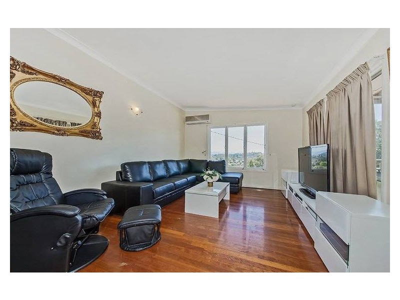 102 Mountain Street, Mount Gravatt QLD 4122