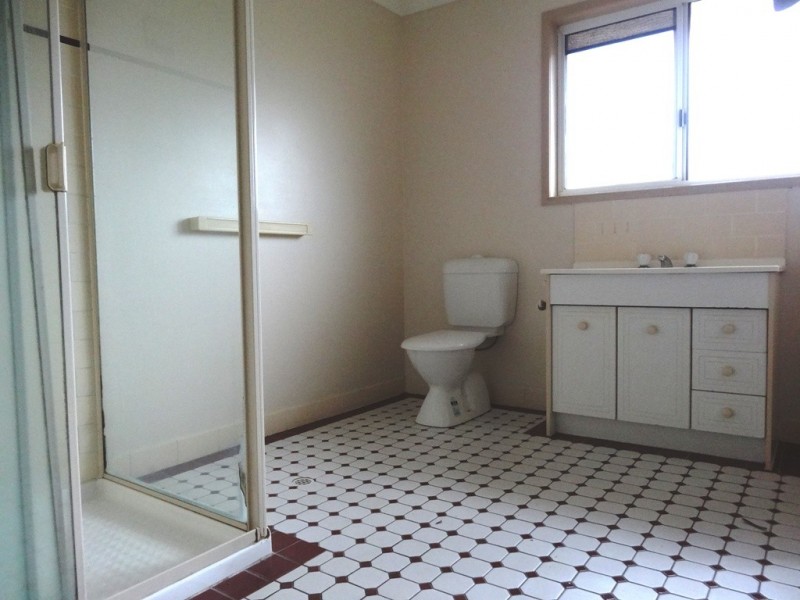 2/68 Springwood Rd, Rochedale South QLD 4123