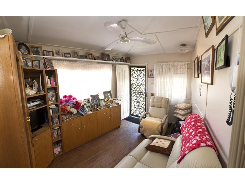 12 Perkins Street, Upper Mount Gravatt QLD 4122