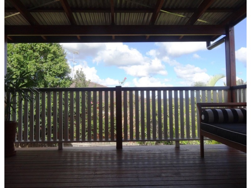 7 Cresthaven Drive, Mansfield QLD 4122