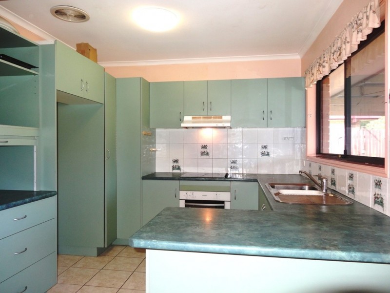 26 Wenlock Cresent, Springwood QLD 4127