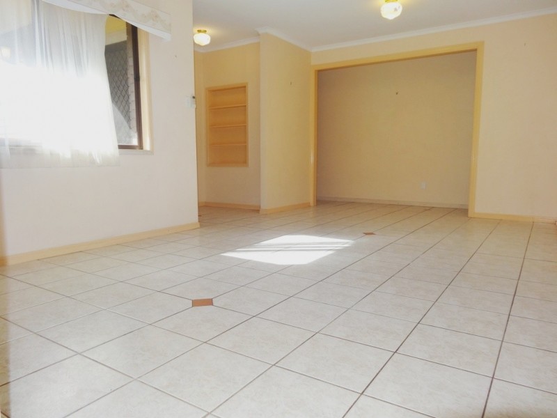 26 Wenlock Cresent, Springwood QLD 4127