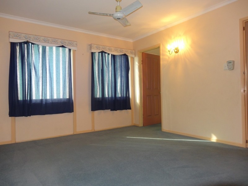 26 Wenlock Cresent, Springwood QLD 4127