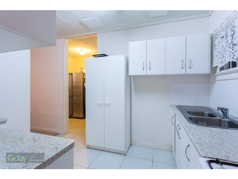 42 Wemvern Street, Upper Mount Gravatt QLD 4122