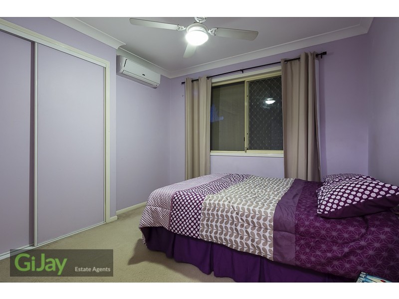 19 Madau Street, Mansfield QLD 4122