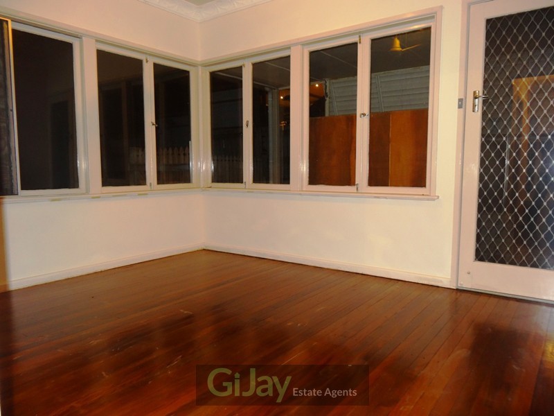 79 Gosford St, Mount Gravatt QLD 4122