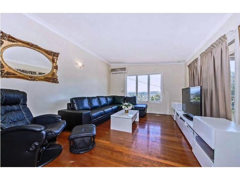 102 Mountain St, Mount Gravatt QLD 4122