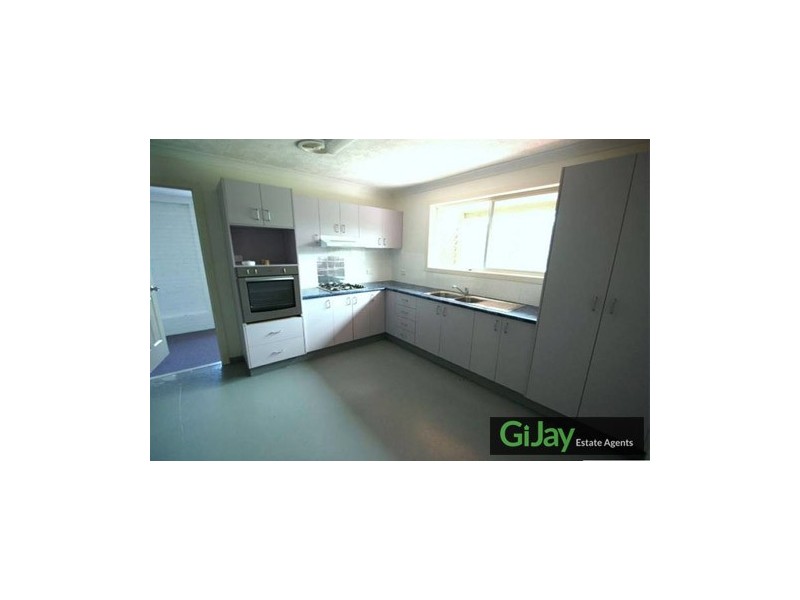 18 Hickey St, Coomera QLD 4209