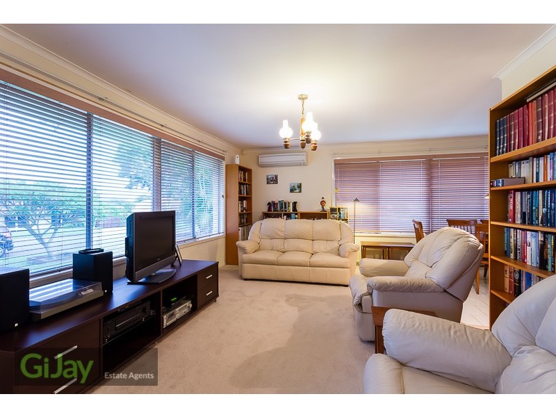 4 Pandanus St, Sunnybank QLD 4109