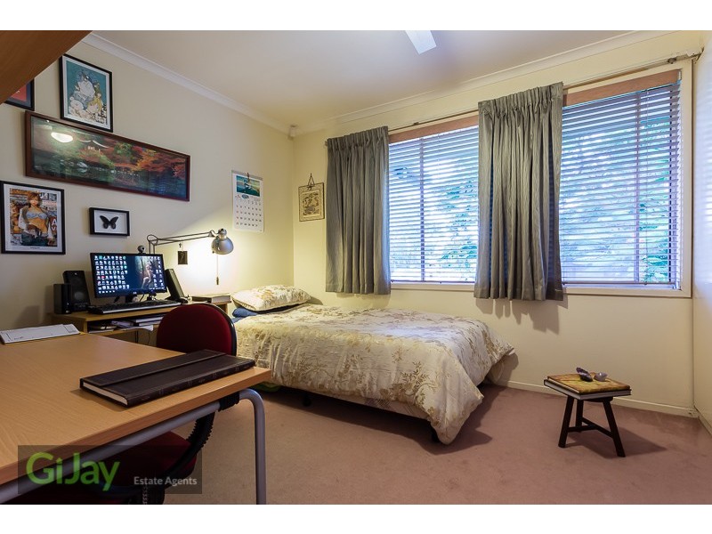 4 Pandanus St, Sunnybank QLD 4109