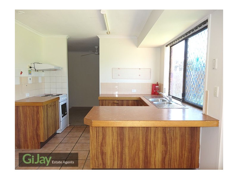 187 Warrigal Road, Runcorn QLD 4113