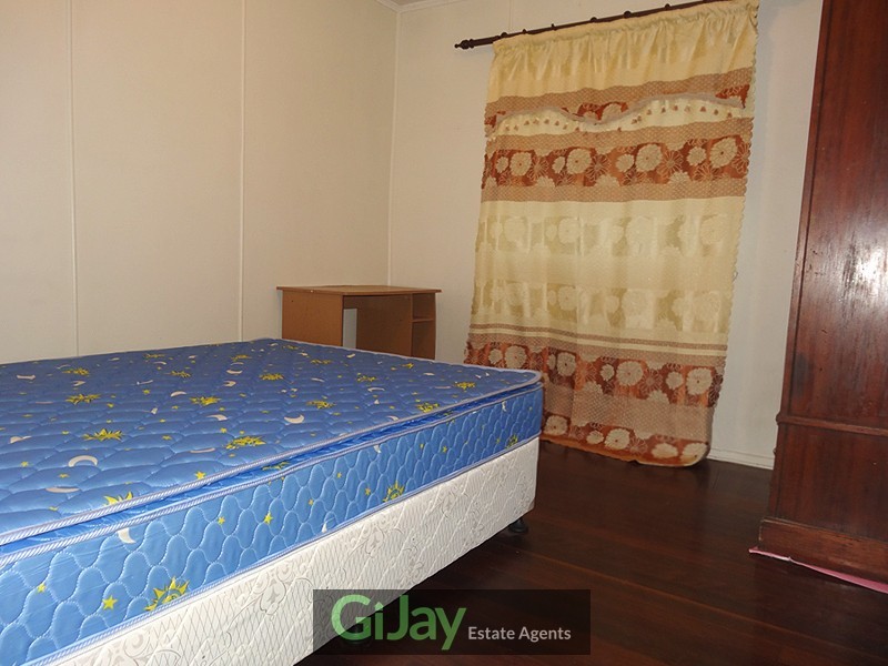 3 Burgess St, Salisbury QLD 4107