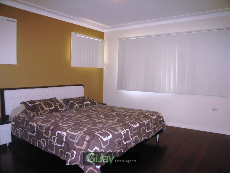 9 Taroom Street, Wishart QLD 4122