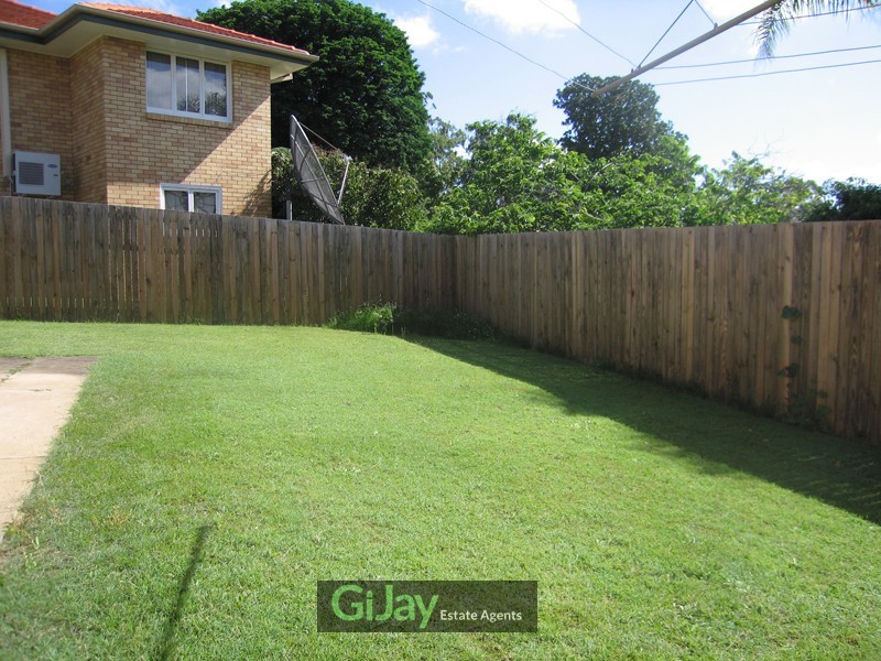 9 Taroom Street, Wishart QLD 4122