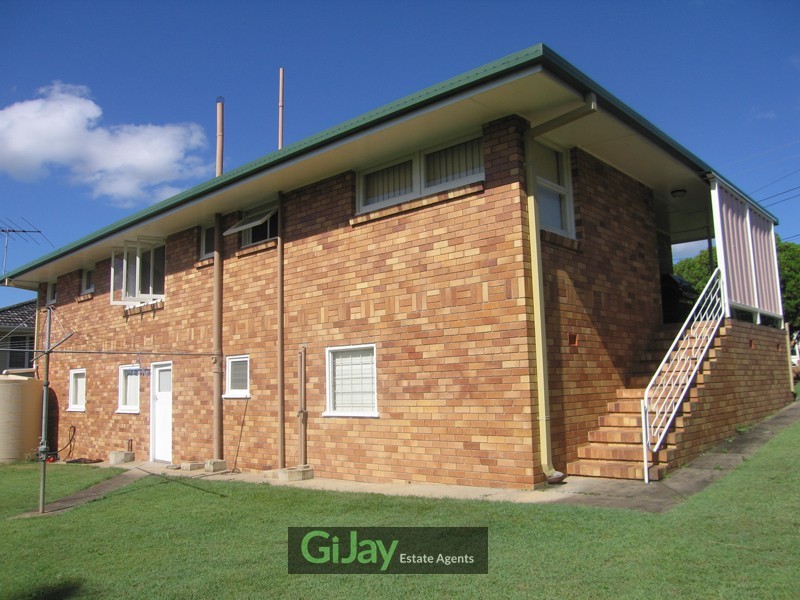 9 Taroom Street, Wishart QLD 4122