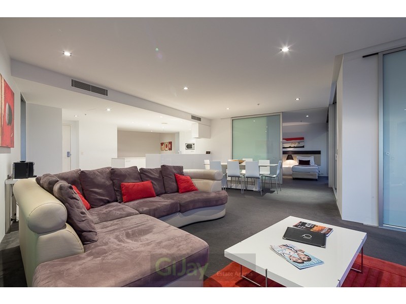 “Q1″ 4705/9 Hamilton Avenue, Surfers Paradise QLD 4217