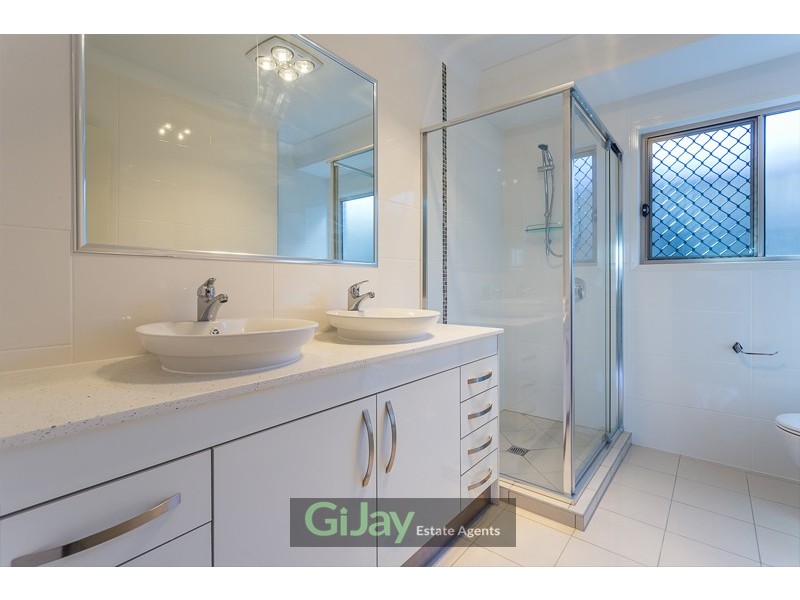 63 Tuckett Rd, Salisbury QLD 4107