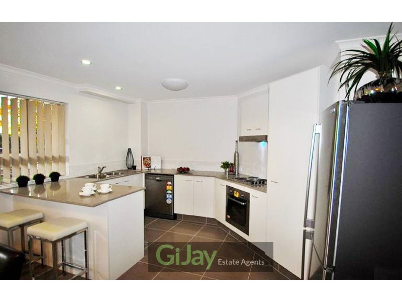 Unit 40/1-11 Gona St, Beenleigh QLD 4207