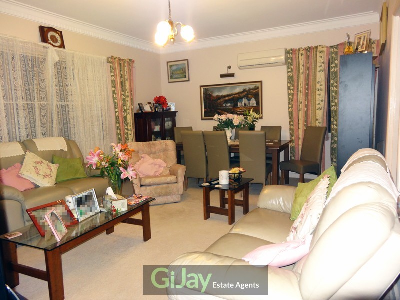 11 Berge St, Mount Gravatt QLD 4122