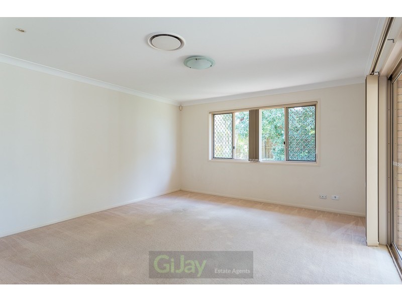22 Manmarra Crescent, Eight Mile Plains QLD 4113