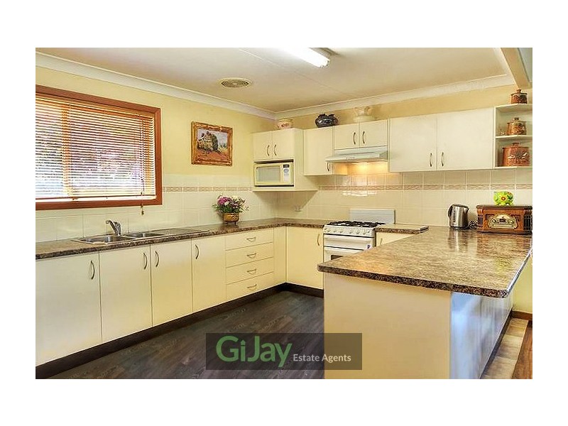 128 Mayes Ave, Kingston QLD 4114