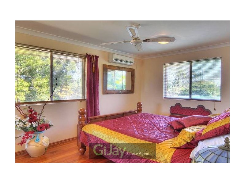 128 Mayes Ave, Kingston QLD 4114