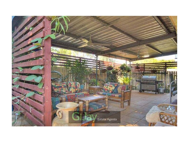128 Mayes Ave, Kingston QLD 4114