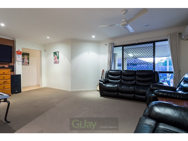 22 Meadowbrook Drive, Meadowbrook QLD 4131