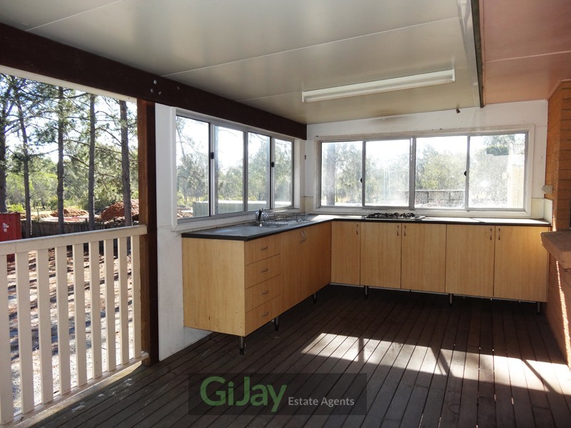 484 Loganlea Road, Slacks Creek QLD 4127