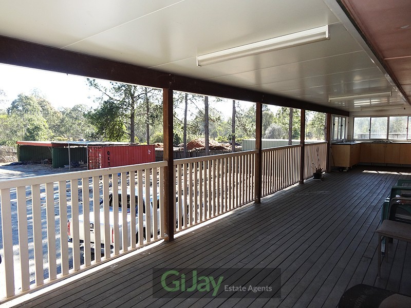 484 Loganlea Road, Slacks Creek QLD 4127