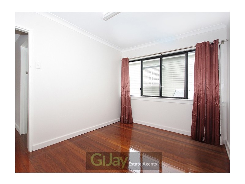Unit 3/14 Arnold St, Holland Park QLD 4121