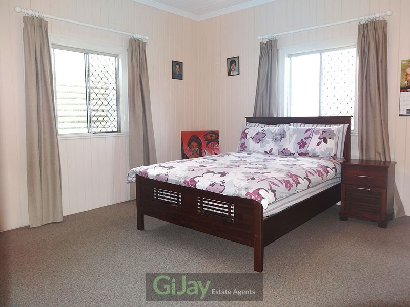 77 Perkins St, Upper Mount Gravatt QLD 4122