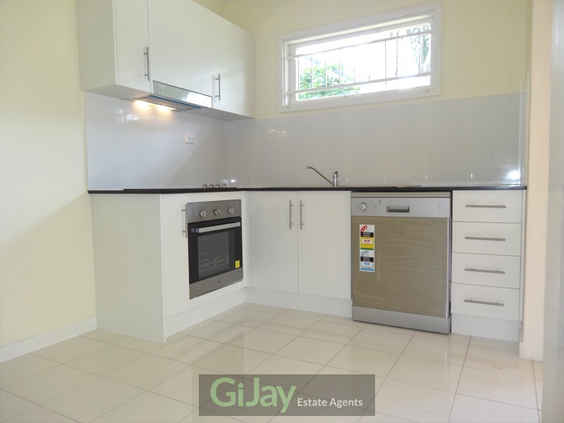 52 Thurlby St, Upper Mount Gravatt QLD 4122