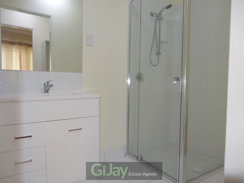 52 Thurlby St, Upper Mount Gravatt QLD 4122