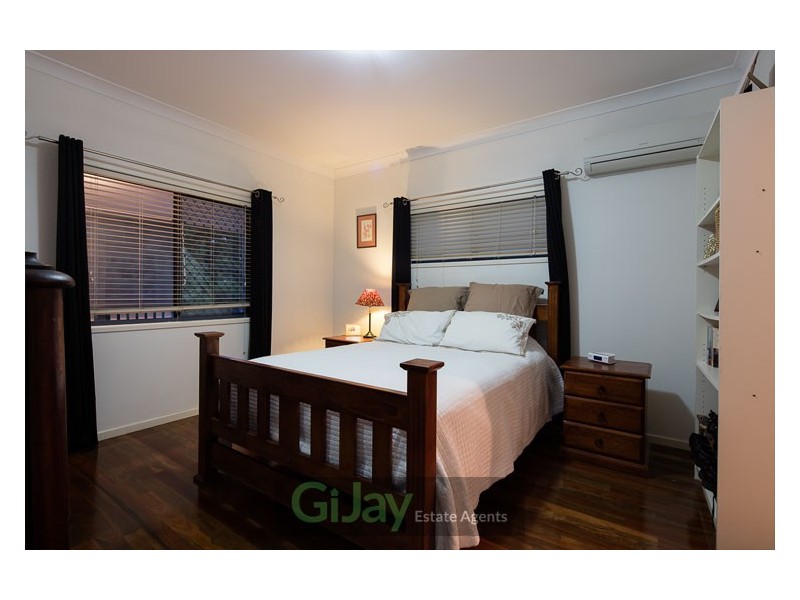 32 Olivia Ave, Salisbury QLD 4107