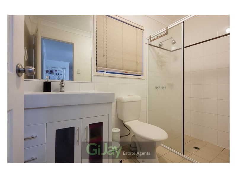 32 Olivia Ave, Salisbury QLD 4107