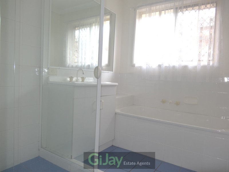 22 Keeling St, Coopers Plains QLD 4108