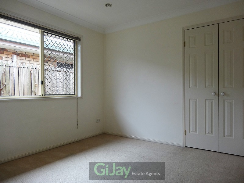 22 Keeling St, Coopers Plains QLD 4108