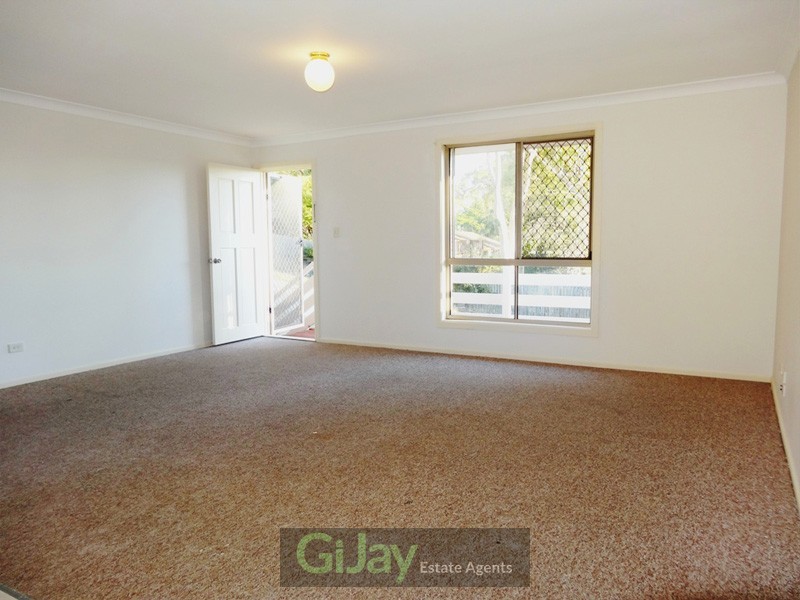 136 Ewing Rd, Woodridge QLD 4114