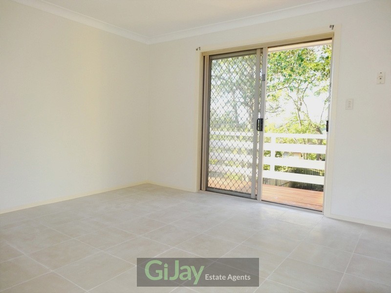 136 Ewing Rd, Woodridge QLD 4114