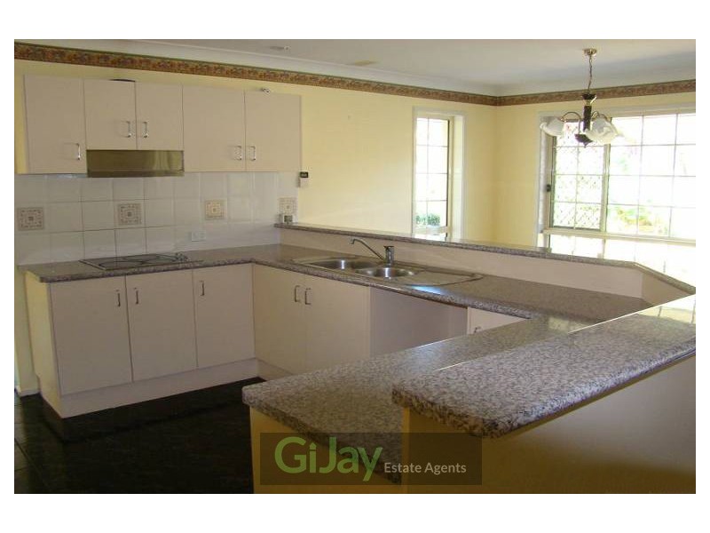 23 Wallaroo Crt, Greenbank QLD 4124