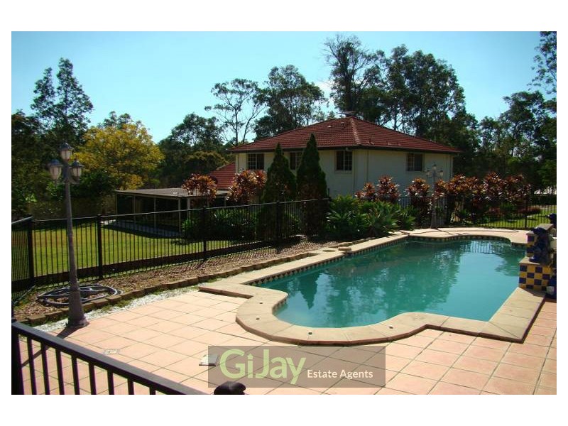 23 Wallaroo Crt, Greenbank QLD 4124