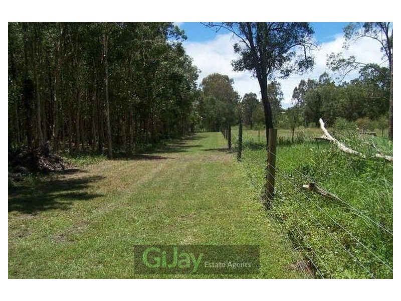 52 Heinemann Road, Redland Bay QLD 4165