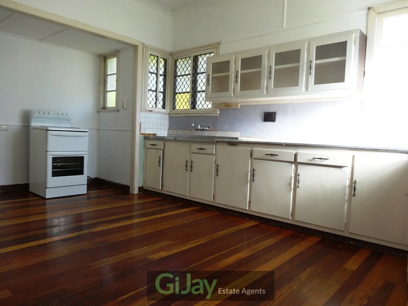 118 Bradman St, Sunnybank Hills QLD 4109