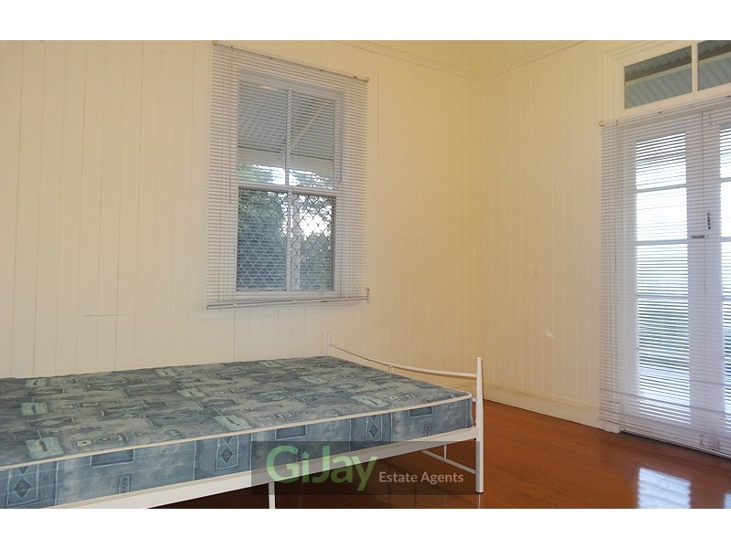 67 Dixon St, Sunnybank QLD 4109