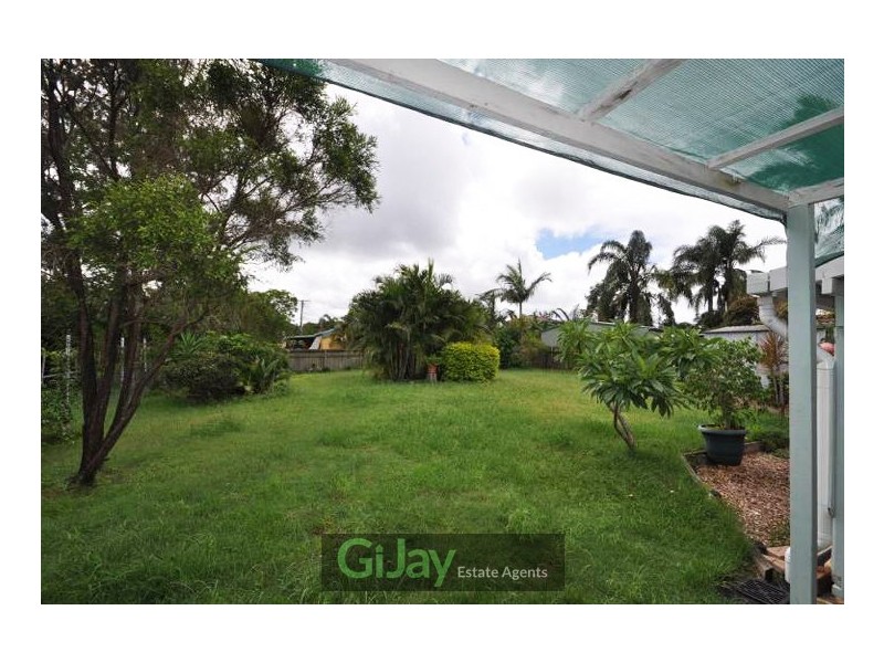 9 Oakdale St, Browns Plains QLD 4118